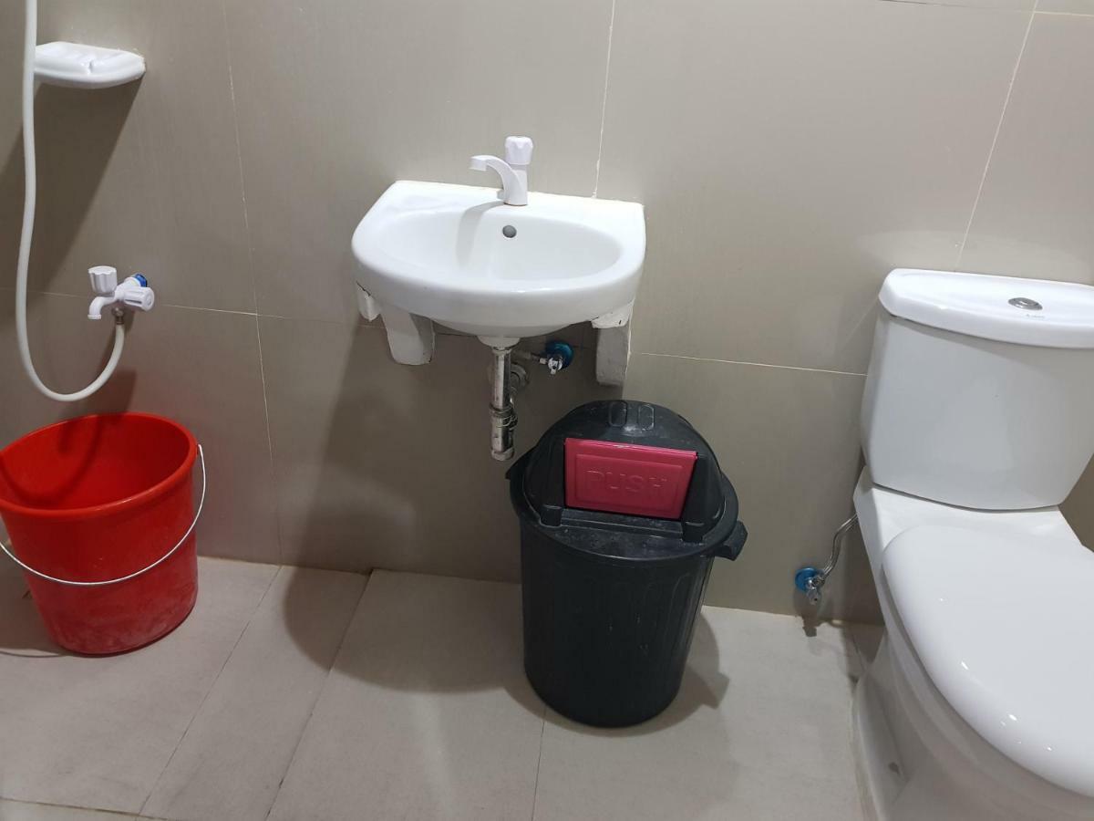 Sj Pabua Travellers Inn Мамбаджао Екстериор снимка